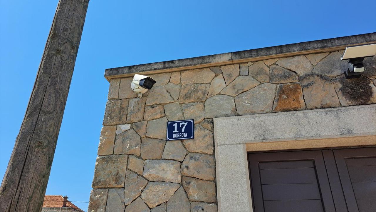 Dubrovnik Airport Apartment Tea Durovici Εξωτερικό φωτογραφία